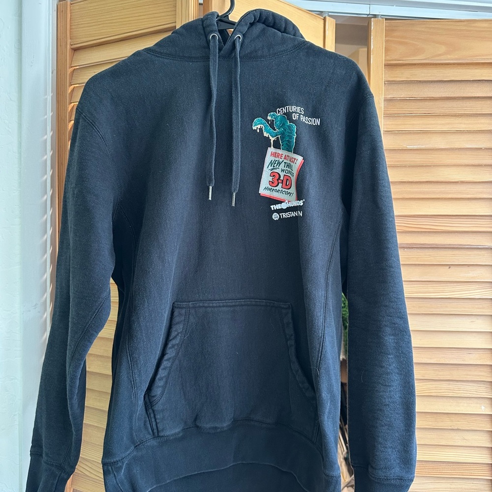 Black Graphic Pullover Hoodie